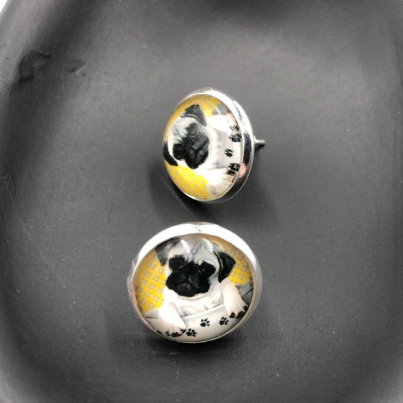 Posherpooch Jewelry - Adorable Pug Stud Earrings New